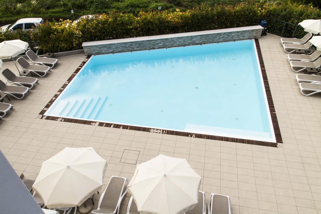 Hotel Relais Agli Olivi Лацизе Экстерьер фото