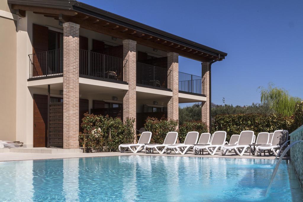 Hotel Relais Agli Olivi Лацизе Экстерьер фото